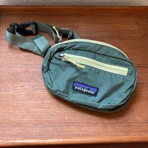 Patagonia Fanny Pack - Ultralight Black Hole® Mini Hip Pack 1L